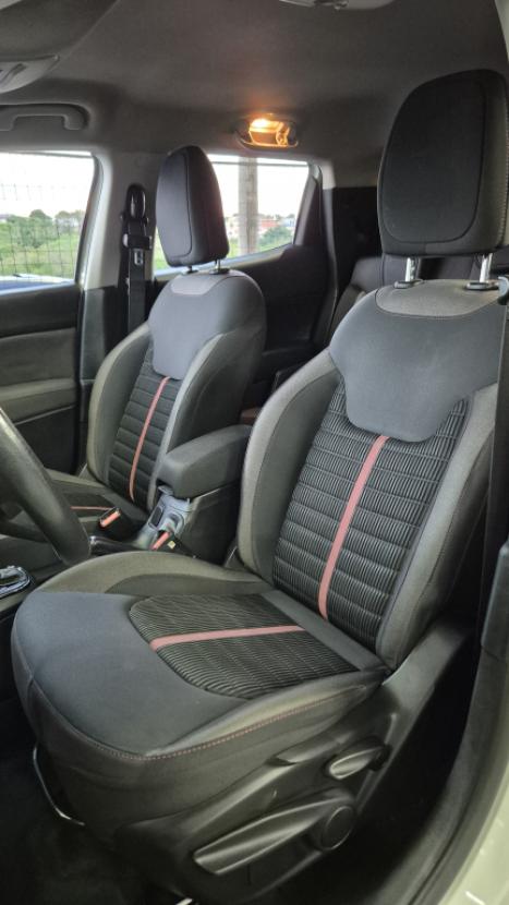 FIAT Toro 1.8 16V 4P FLEX FREEDOM AUTOMÁTICO, Foto 6