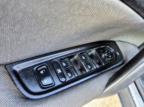 FIAT Toro 1.8 16V 4P FLEX FREEDOM AUTOMÁTICO, Foto 19