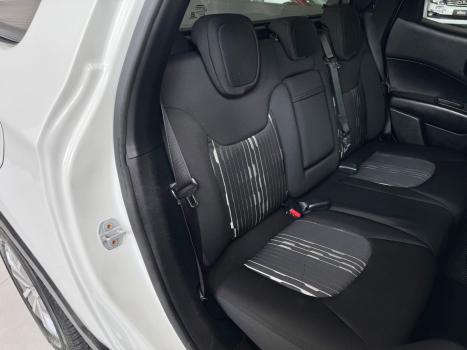 FIAT Toro 1.8 16V 4P FLEX FREEDOM AUTOMÁTICO, Foto 9
