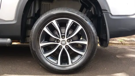 FIAT Toro 2.0 16V 4P 4WD ULTRA TURBO DIESEL AUTOMÁTICO, Foto 7 FIAT Toro 2.0 16V 4P 4WD ULTRA TURBO DIESEL AUTOMÁTICO, Foto 7