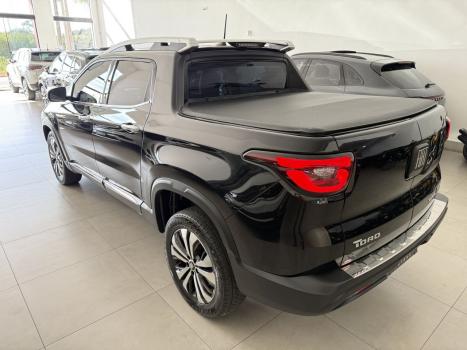 FIAT Toro 2.0 16V 4P VOLCANO 4WD TURBO DIESEL AUTOMÁTICO, Foto 9 FIAT Toro 2.0 16V 4P VOLCANO 4WD TURBO DIESEL AUTOMÁTICO, Foto 9