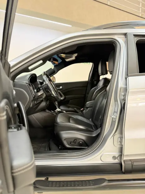 FIAT Toro 2.0 16V 4P 4WD ULTRA TURBO DIESEL AUTOMTICO, Foto 10