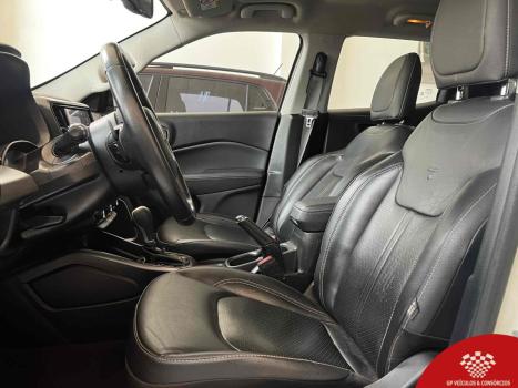 FIAT Toro 2.0 16V 4P VOLCANO 4WD TURBO DIESEL AUTOMTICO, Foto 9