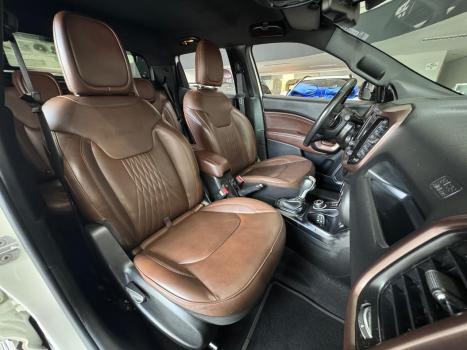 FIAT Toro 2.0 16V 4P 4WD ULTRA TURBO DIESEL AUTOMTICO, Foto 12