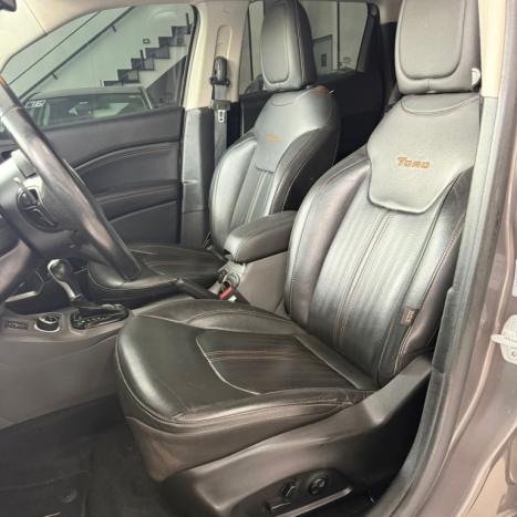 FIAT Toro 2.0 16V 4P VOLCANO 4WD TURBO DIESEL AUTOMTICO, Foto 12