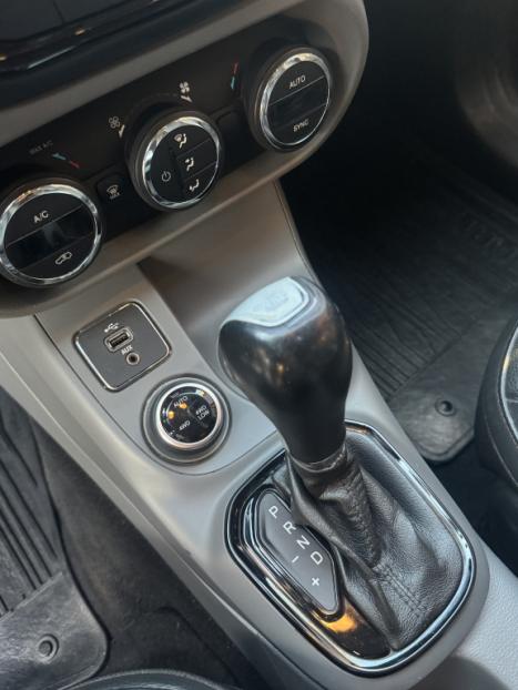 FIAT Toro 2.0 16V 4P VOLCANO 4WD TURBO DIESEL AUTOMTICO, Foto 3