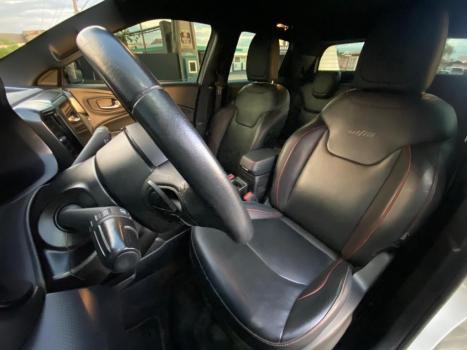 FIAT Toro 2.0 16V 4P 4WD ULTRA TURBO DIESEL AUTOM�TICO, Foto 15