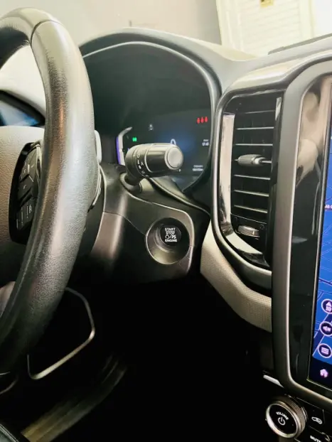 FIAT Toro 2.0 16V 4P VOLCANO 4WD TURBO DIESEL AUTOM�TICO, Foto 10