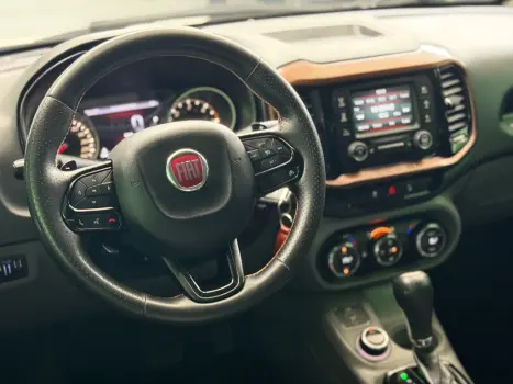 FIAT Toro 2.0 16V 4P VOLCANO 4WD TURBO DIESEL AUTOM�TICO, Foto 6