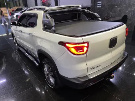 FIAT Toro 2.0 16V 4P 4WD RANCH TURBO DIESEL AUTOM�TICO, Foto 9