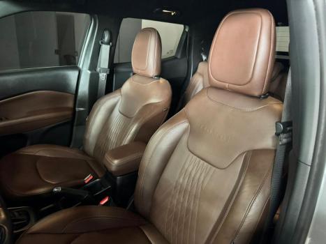 FIAT Toro 2.0 16V 4P 4WD RANCH TURBO DIESEL AUTOM�TICO, Foto 9