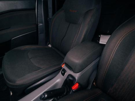 FIAT Toro 2.0 16V 4P VOLCANO 4WD TURBO DIESEL AUTOM�TICO, Foto 8