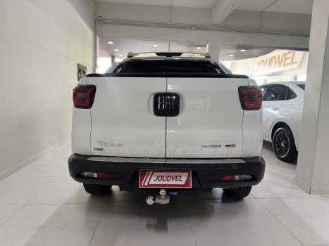 FIAT Toro 2.0 16V 4P VOLCANO 4WD TURBO DIESEL AUTOM�TICO, Foto 4