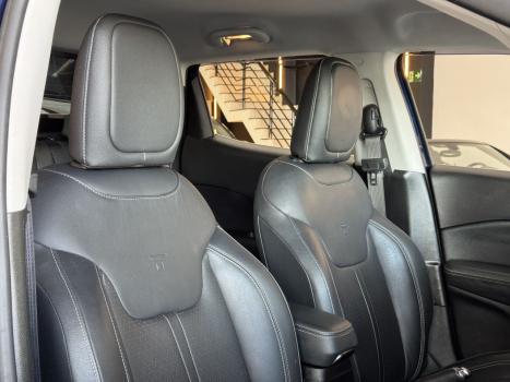 FIAT Toro 2.0 16V 4P VOLCANO 4WD TURBO DIESEL AUTOM�TICO, Foto 9