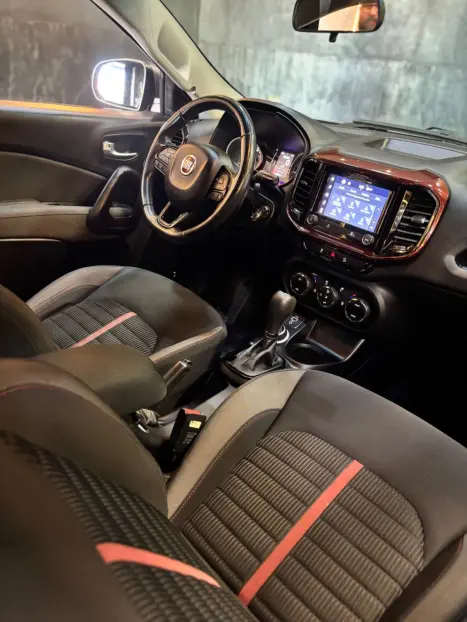 FIAT Toro 2.0 16V 4P 4WD FREEDOM TURBO DIESEL  AUTOM�TICO, Foto 9