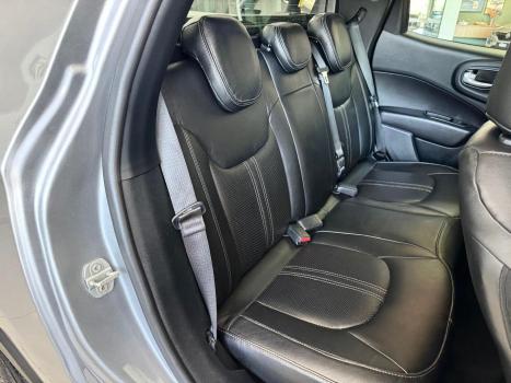 FIAT Toro 2.0 16V 4P 4WD FREEDOM TURBO DIESEL  AUTOM�TICO, Foto 9