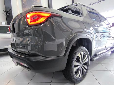 FIAT Toro 2.0 16V 4P VOLCANO 4WD TURBO DIESEL AUTOMÁTICO, Foto 18
