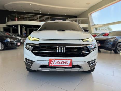 FIAT Toro 2.0 16V 4P VOLCANO 4WD TURBO DIESEL AUTOM�TICO, Foto 2