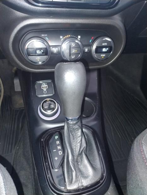 FIAT Toro 2.0 16V 4P 4WD FREEDOM TURBO DIESEL  AUTOMÁTICO, Foto 13