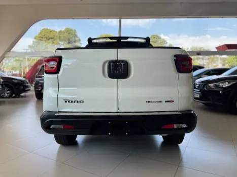 FIAT Toro 2.4 16V 4P FREEDOM MULTIAIR FLEX AUTOMTICO, Foto 6