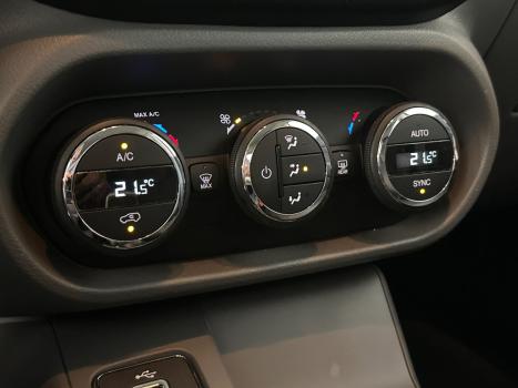 FIAT Toro 2.4 16V 4P MULTIAIR FLEX VOLCANO AUTOMTICO, Foto 13