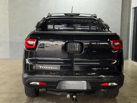 FIAT Toro 2.4 16V 4P MULTIAIR FLEX VOLCANO AUTOM�TICO, Foto 4