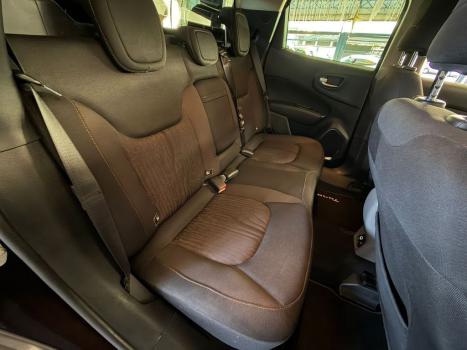 FIAT Toro 2.4 16V 4P MULTIAIR FLEX VOLCANO AUTOM�TICO, Foto 13