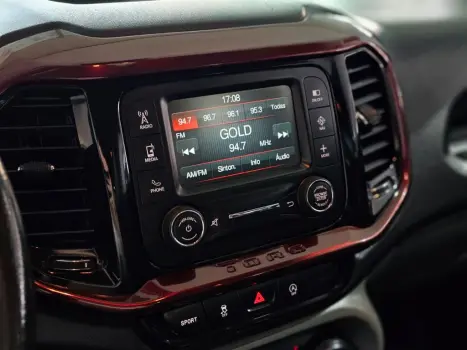 FIAT Toro 2.4 16V 4P FLEX FREEDOM ROAD AUTOM�TICO, Foto 9