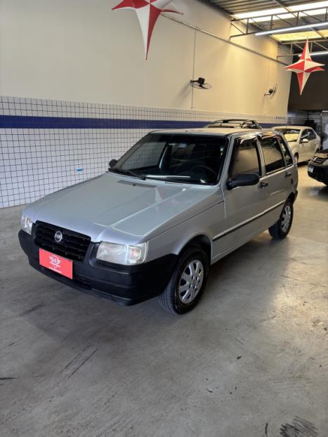 FIAT Uno 1.0 16V 4P FIRE, Foto 1