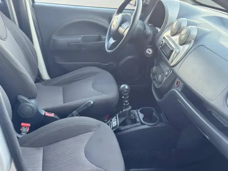 FIAT Uno 1.0 4P FLEX WAY CELEBRATION, Foto 9