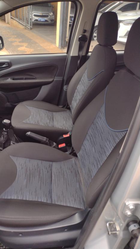 FIAT Uno 1.0 4P FLEX ATTRACTIVE, Foto 13