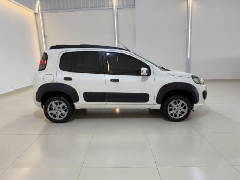 FIAT Uno 1.0 4P FLEX WAY, Foto 4