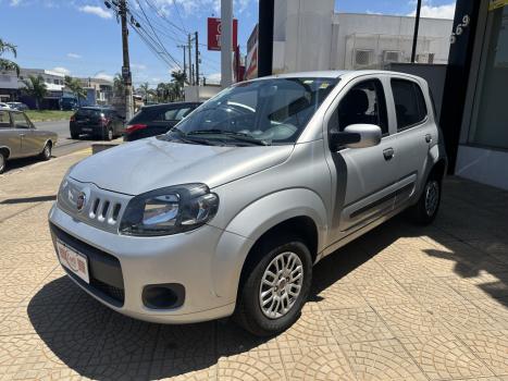 FIAT Uno 1.0 4P FLEX EVO VIVACE CELEBRATION, Foto 2