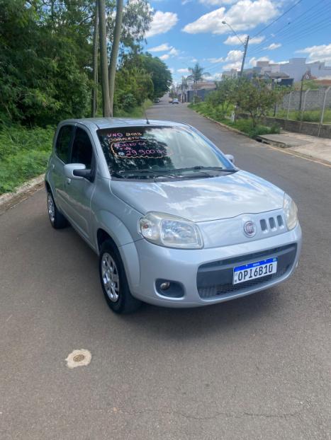 FIAT Uno 1.0 4P FLEX EVO VIVACE CELEBRATION, Foto 3