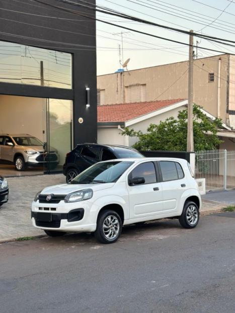 FIAT Uno 1.0 4P FLEX ATTRACTIVE, Foto 1