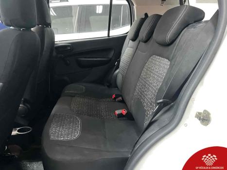 FIAT Uno 1.0 4P FLEX EVO ATTRACTIVE, Foto 9