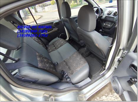 FIAT Uno 1.0 4P FLEX EVO VIVACE CELEBRATION, Foto 6