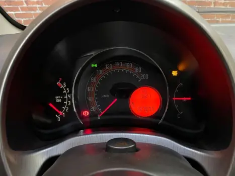 FIAT Uno 1.0 4P FLEX WAY, Foto 4