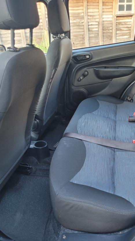 FIAT Uno 1.0 4P FLEX ATTRACTIVE, Foto 8