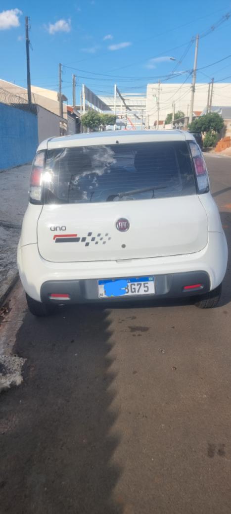 FIAT Uno 1.0 4P FLEX ATTRACTIVE, Foto 1