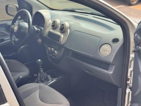 FIAT Uno 1.0 4P FLEX WAY CELEBRATION, Foto 9