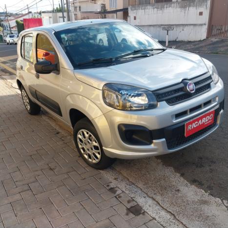 FIAT Uno 1.0 4P FLEX DRIVE, Foto 4