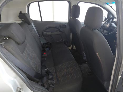 FIAT Uno 1.0 4P FLEX EVO VIVACE CELEBRATION, Foto 16