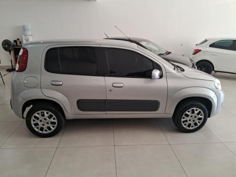FIAT Uno 1.0 4P FLEX VIVACE, Foto 3