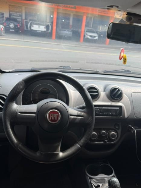 FIAT Uno 1.0 4P FLEX WAY CELEBRATION, Foto 2
