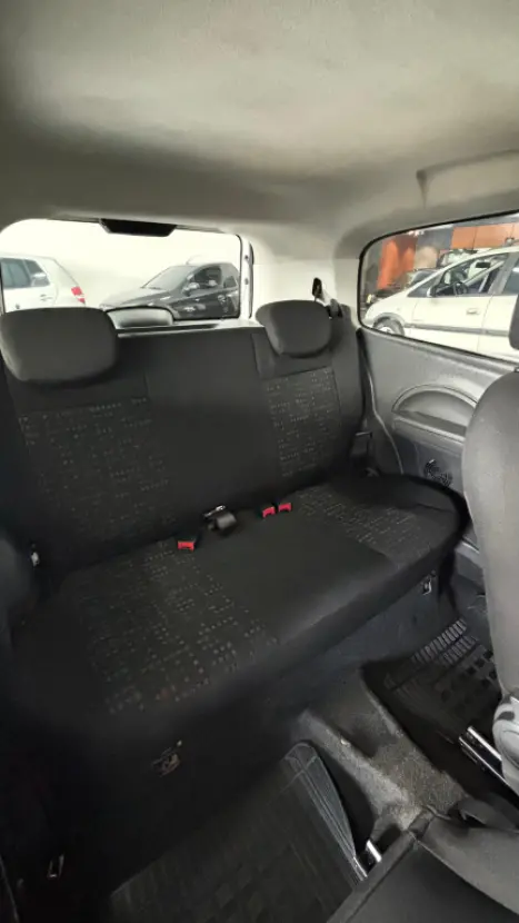 FIAT Uno 1.0 FLEX, Foto 11