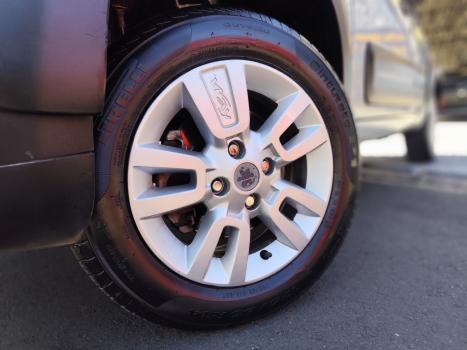 FIAT Uno 1.0 FLEX, Foto 8