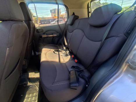 FIAT Uno 1.0 FLEX, Foto 12