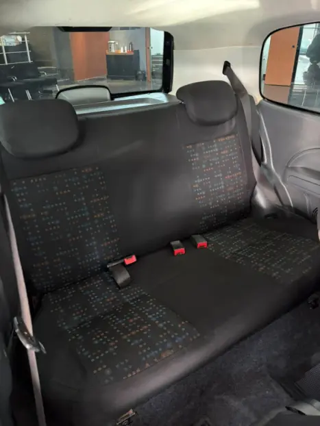 FIAT Uno 1.0 FLEX, Foto 8