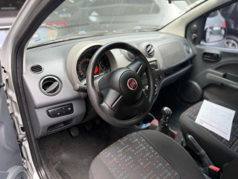 FIAT Uno 1.0 FLEX FIRE, Foto 3